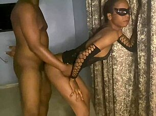 She asked for back shot and rewarded with blowjob 😘