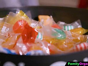 step dad and stepdaughter cheated stepmom with muff diving