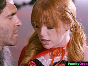 step dad and stepdaughter cheated stepmom with muff diving