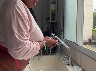 BBW babe called me to help, I couldn't resist!