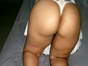 My sister-in-law next door and we had a quiet encounter - karina and lucas