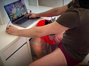 did you see that ginger girl sucking my cock while i played dota 2?