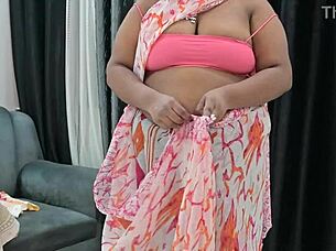 Indian Bhabhi's Hot Boobs Make Me Feel So Aroused And Excited