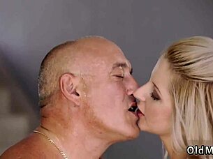 step daddy fucks petite friend compeers daughter xxx finally at home