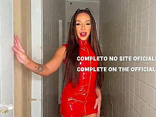 Sabrina Prezotte celebrates Mother’s Day with wild lingerie fun