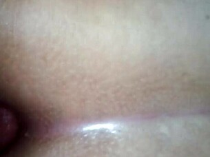 Watch me take it up the ass like this!