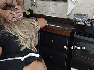 I stepped out of the bath naked and found the maid in the kitchen. 😈