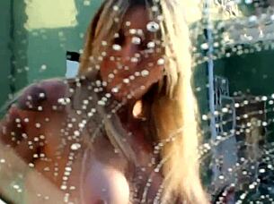 euzinha behind the cameras with some casual fun and small details