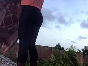 crazybitch folds clothes while twerking and dirty talking