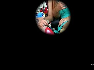 i cant stop worshippin these pantyhose on her mature legs, toes peekin out all wet