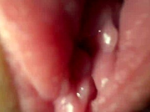 Damn! Listen to this creamy pussy with messy pad dirty talk!