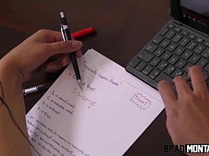 Ninfeta Safada Amanda Borges Stops Studying To Fuck Hard Bareback With Rough Blowjob And Orgasm