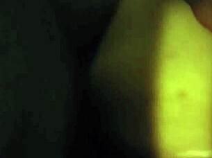 street boy lures orange seller into building for a meeting