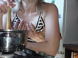 Cum Dripping in Kitchen Sex!
