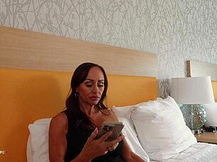 karissa koxx gets her tv fixed and more