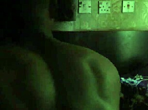 She'll make him cum in 10 minutes backstage!