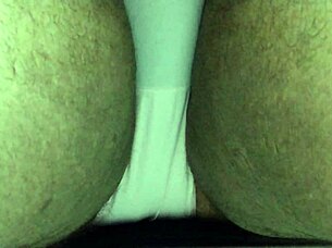 sexy crossed legs in panties, leave your comment and i'll post more videos.