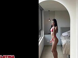 Veronica Gonzales takes creampie in first casting.