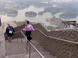 chupada escandolosa en peñon de guatape colombia zactefolla?