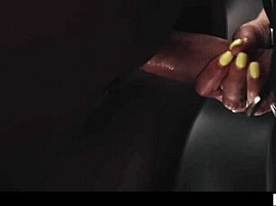 Black girl gets double penetration from big dick futa girls.