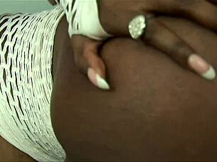 Black Babe Nyomi Banxxx Gets Pussy Pounded By White Cock!