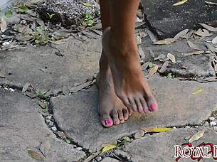 jet setting jasmine goes barefoot in the garden for a dirty foot fetish pov