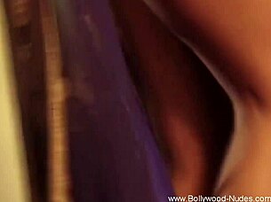 Exotic Indian princess dances sensually nude.