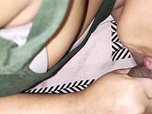 Indian desi girlfriend's first time with boyfriend in hotel