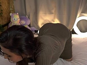 Flexible Girl Performs Self Muff Diving And Squirts With Dildo