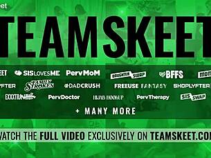 Santa Says, 'Cum Early This Year With Big Tits And Ball Licking!'