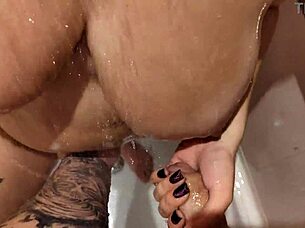 mutual masturbation in shower with handjob 😏