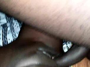 Ebony Amateur Gets Pussy Fucked Until Cum Explosion.