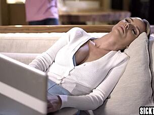 i swear, banging hardcore with milf stepmom pristine edge keeps me goin