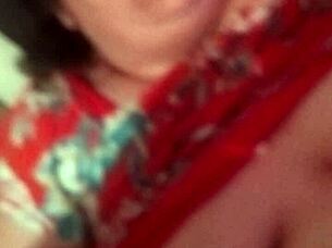 step mom gives johnny a handjob 😈