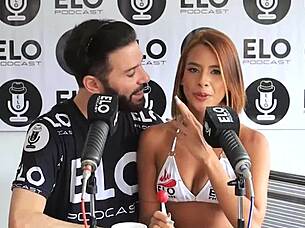 Does Beautiful Aisha Reveal Her Favorite Fucking Style?