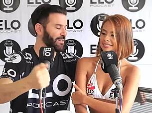 Does Beautiful Aisha Reveal Her Favorite Fucking Style?