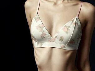 i saw these sweet romanian lingerie models in panties and barefoot, they were so cute and sexy, i think i made a mistake saying that