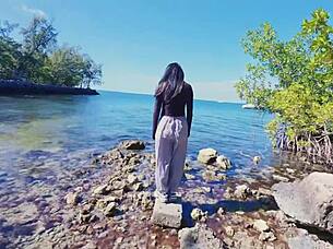 Want outdoor blowjob?