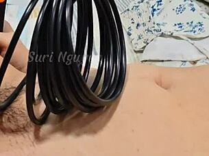 Viet Nam Nội Soi Khám Phá Bên Trong Bím Xinh Ẩm Ứt