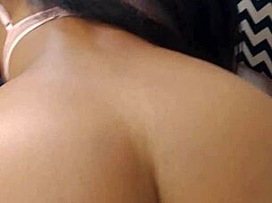 Me masturbando e indo chamando o nome dele