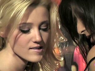 Does A Kiss From The Blonde Turn The Brunette On For Lesbian Sex?