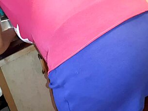 I Secretly Reached Into My Panties While My Stepsister Prepared Dinner 😏