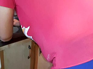 I Secretly Reached Into My Panties While My Stepsister Prepared Dinner 😏