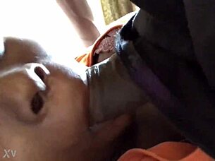 Jamaicandoll sucks off that hotel guy with her big lips