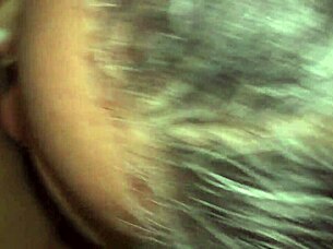 madrastra puta lets me cum inside her wet pussy