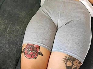 I touch and adore her fat vagina in leggings