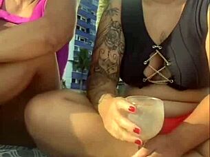 Milf Flashes On Beach Without Husband Knowing.