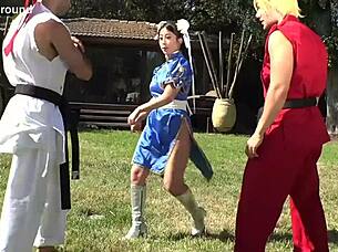 jade kush in chun li cosplay teases with big cocks