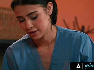 gorgeous masseuse kylie rocket massages hot blonde braylin bailey