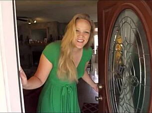 mia vallis flashes tits